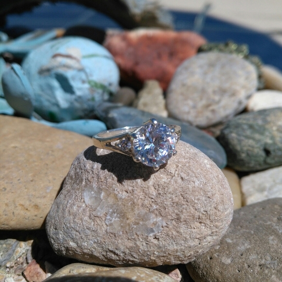 Sterling QVC DQ CZ 3ct Diamonique Solitaire Ring - Picture 3 of 9